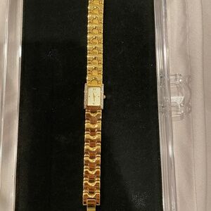 Vintage Bulova Caravelle diamond bezel watch